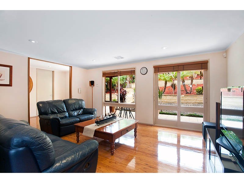 24 Vista Avenue, Peakhurst Heights NSW 2210