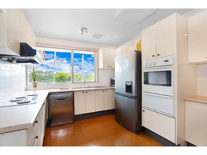 24 Vista Avenue, Peakhurst Heights NSW 2210