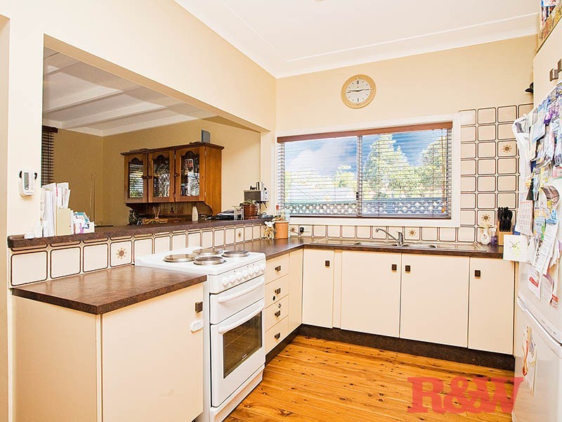 75 Baumans Road, Peakhurst NSW 2210