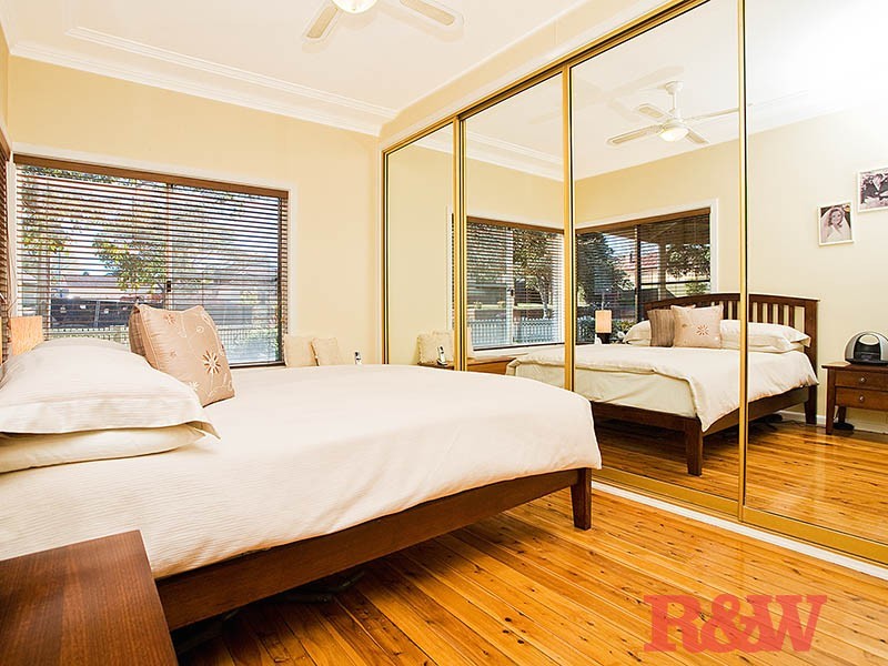 75 Baumans Road, Peakhurst NSW 2210