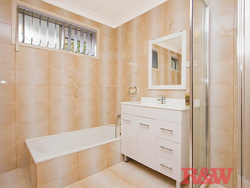 22 Central Road, Beverly Hills NSW 2209