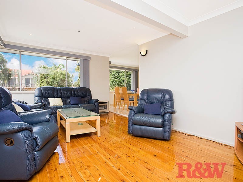 22 Central Road, Beverly Hills NSW 2209