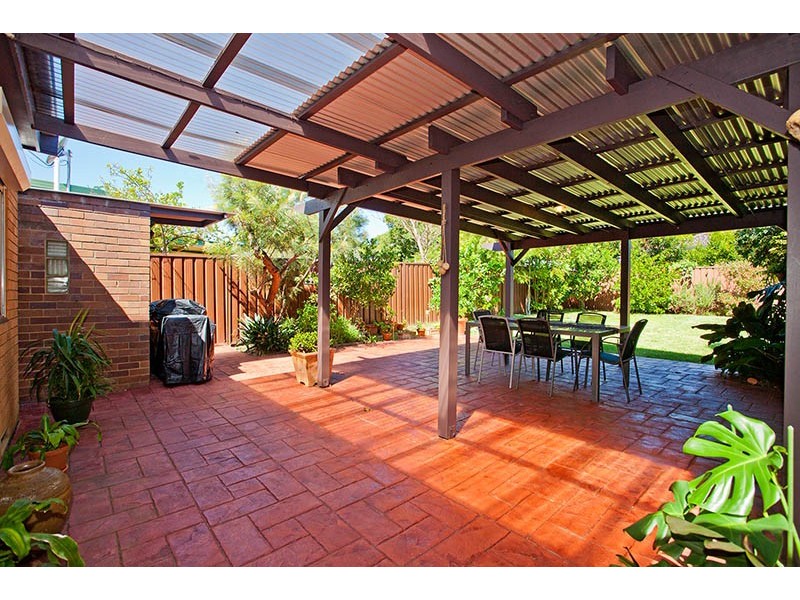 24 Earls Avenue, Riverwood NSW 2210