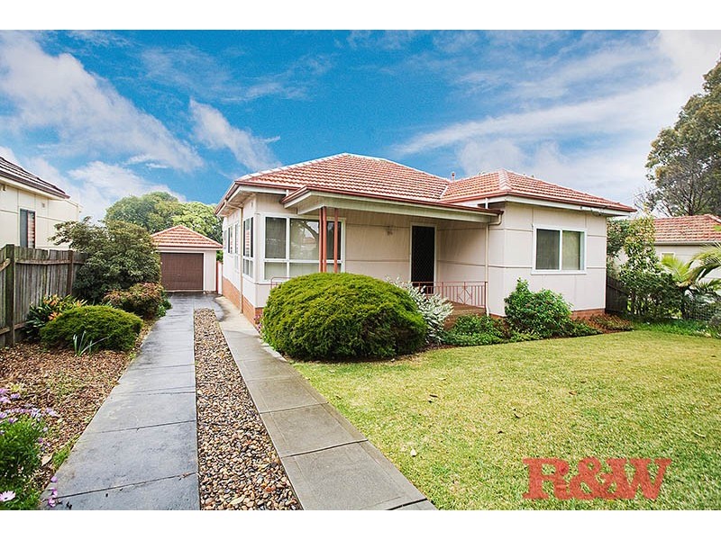 113 Baumans Road, Peakhurst NSW 2210