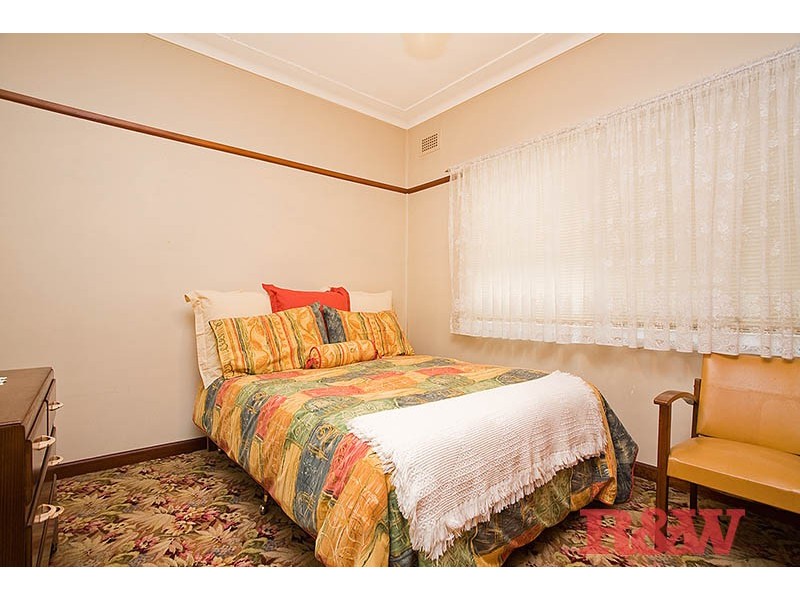 113 Baumans Road, Peakhurst NSW 2210