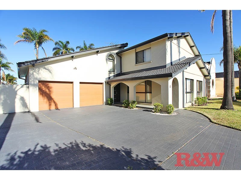 6 Goulburn Peninsula, Sylvania Waters NSW 2224