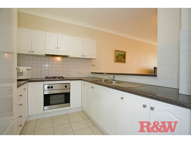 8/2-8 Short Road, Riverwood NSW 2210