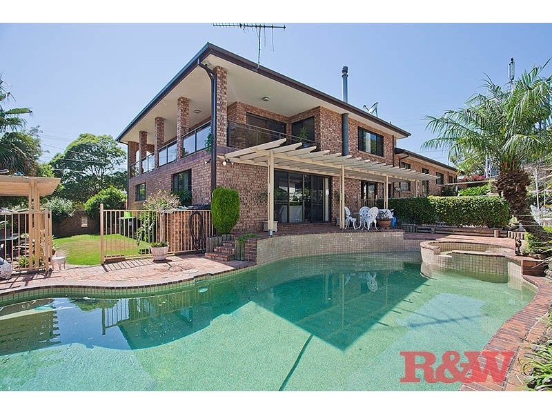 72 Lugarno Parade, Lugarno NSW 2210