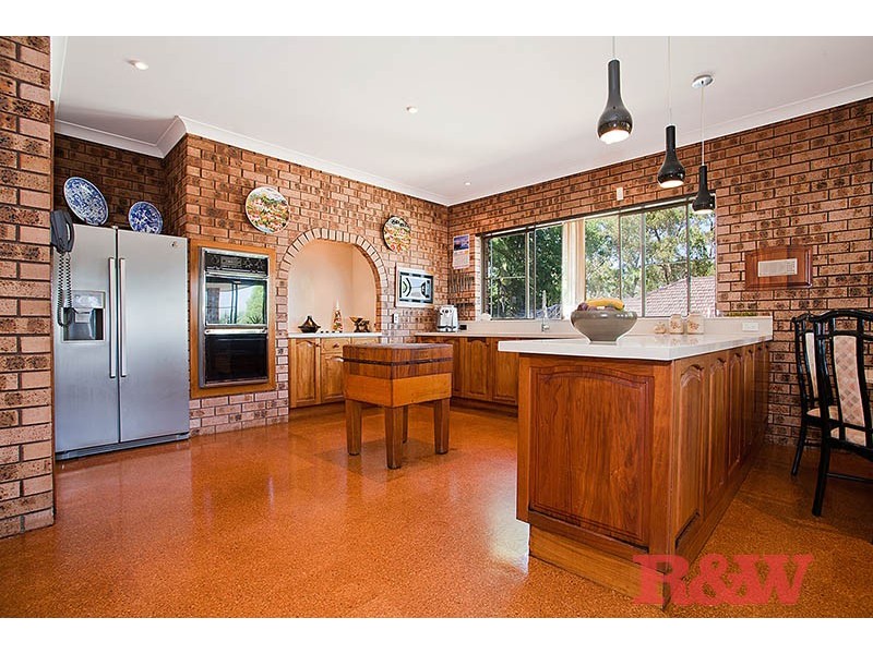 72 Lugarno Parade, Lugarno NSW 2210