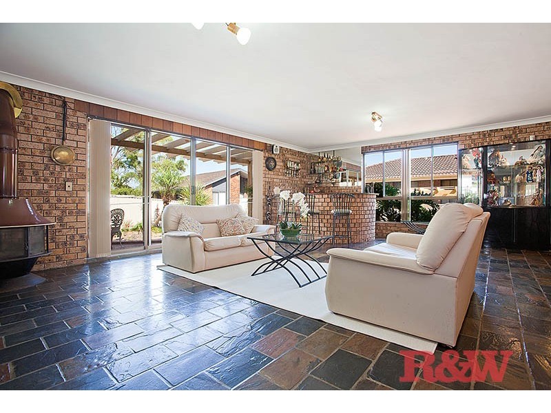 72 Lugarno Parade, Lugarno NSW 2210