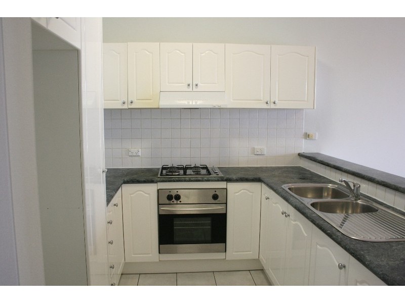 10/2-8 Short Road, Riverwood NSW 2210