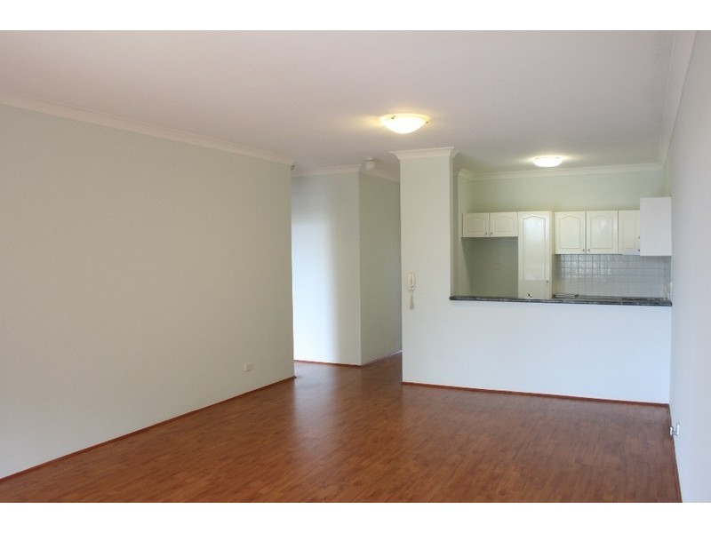 10/2-8 Short Road, Riverwood NSW 2210