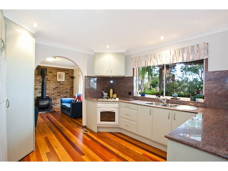 18 Maple Street, Lugarno NSW 2210