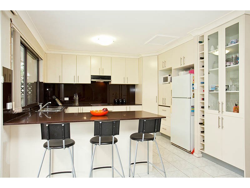 911 Henry Lawson Drive, Picnic Point NSW 2213
