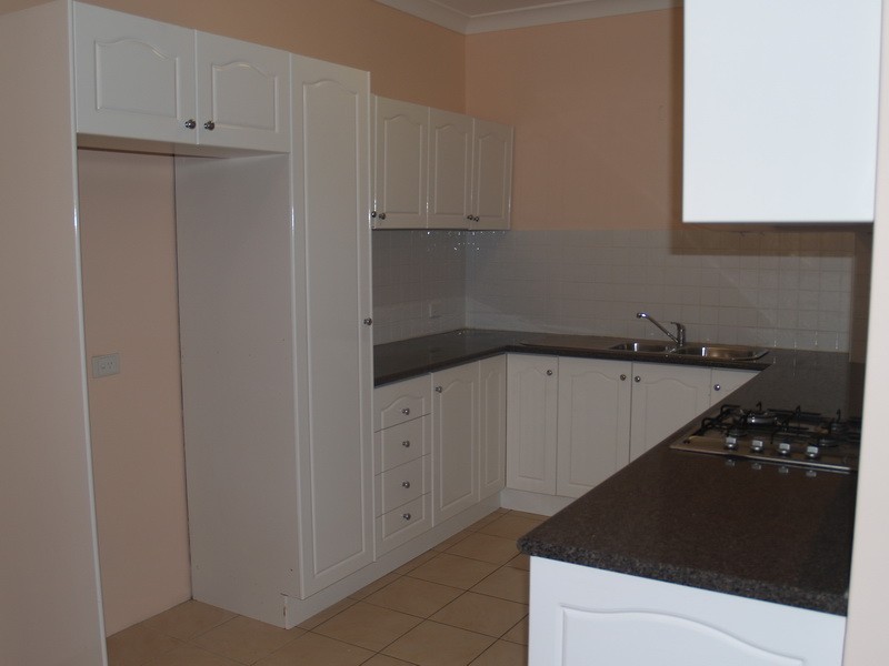 17/2-8 Short Road, Riverwood NSW 2210