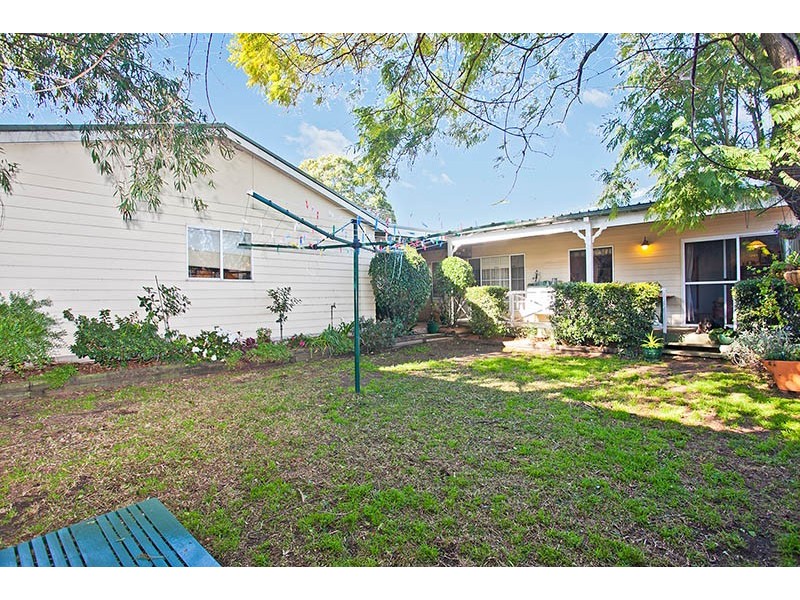 7 Queensbury Road, Penshurst NSW 2222