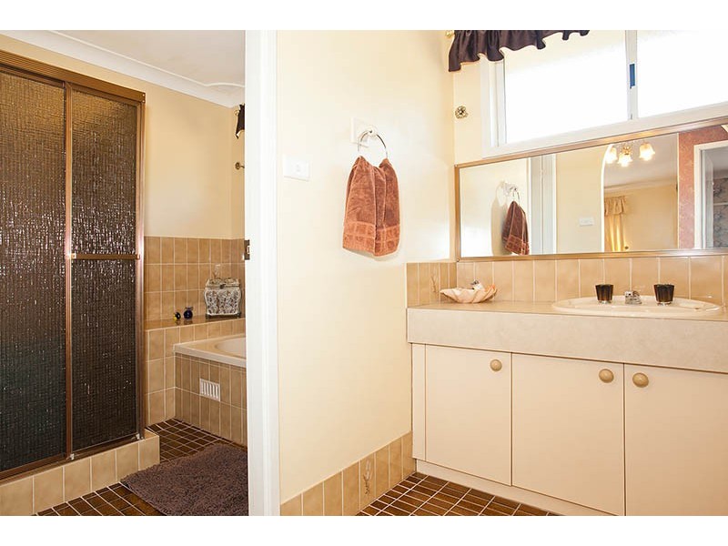 29 Berkeley Street, Peakhurst Heights NSW 2210