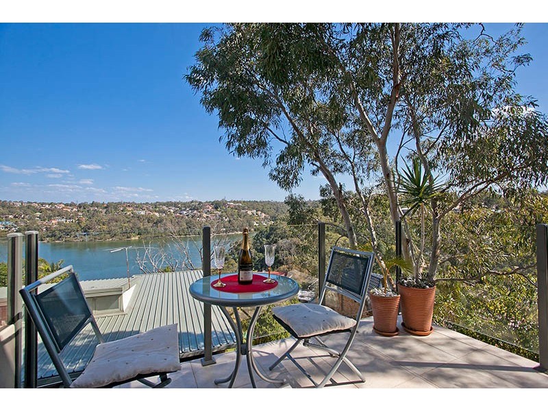 1 Woodlands Avenue, Lugarno NSW 2210