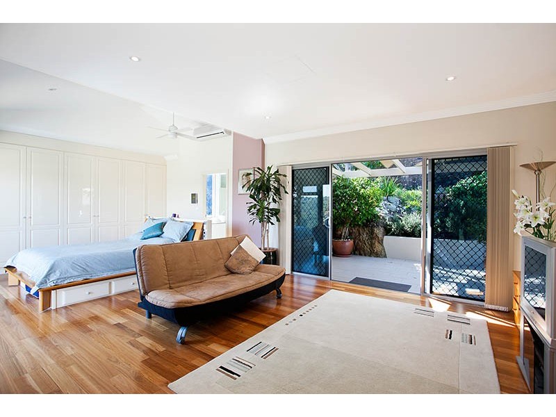 1 Woodlands Avenue, Lugarno NSW 2210