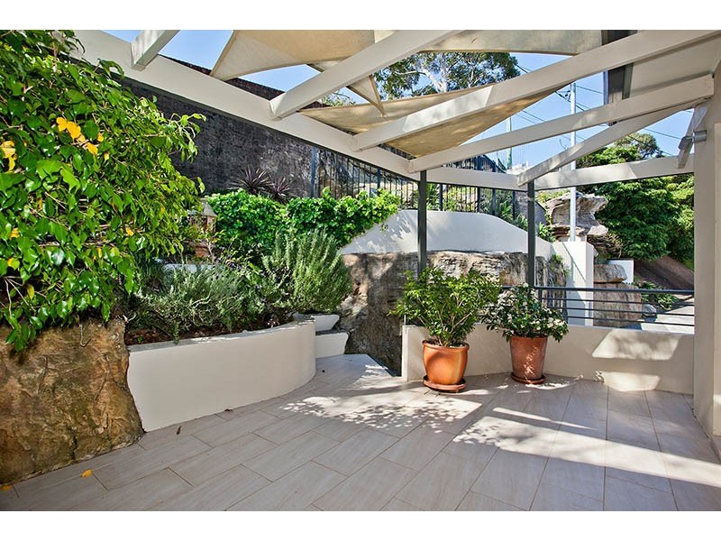 1 Woodlands Avenue, Lugarno NSW 2210