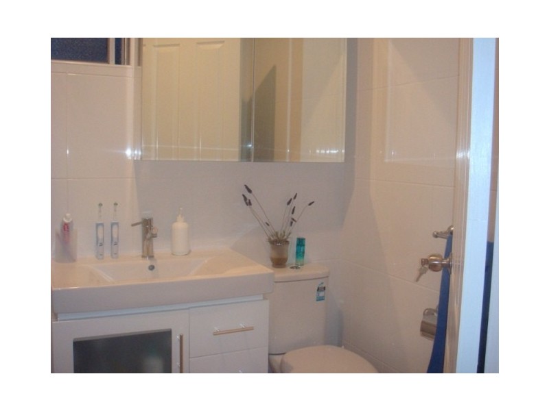 6/28  Station Street, Mortdale NSW 2223