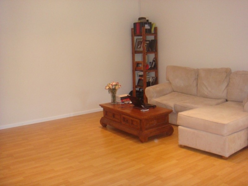 6/28  Station Street, Mortdale NSW 2223