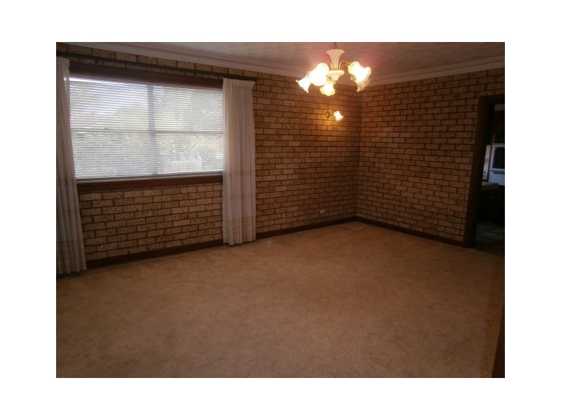 190 Lorraine Street, Peakhurst Heights NSW 2210