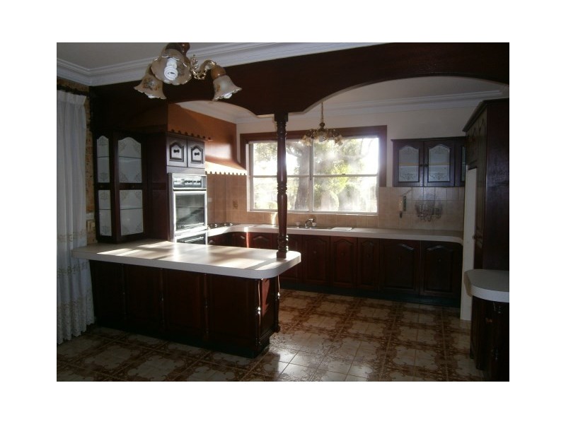 190 Lorraine Street, Peakhurst Heights NSW 2210