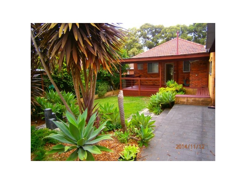 17 Mountbatten Street, Oatley NSW 2223