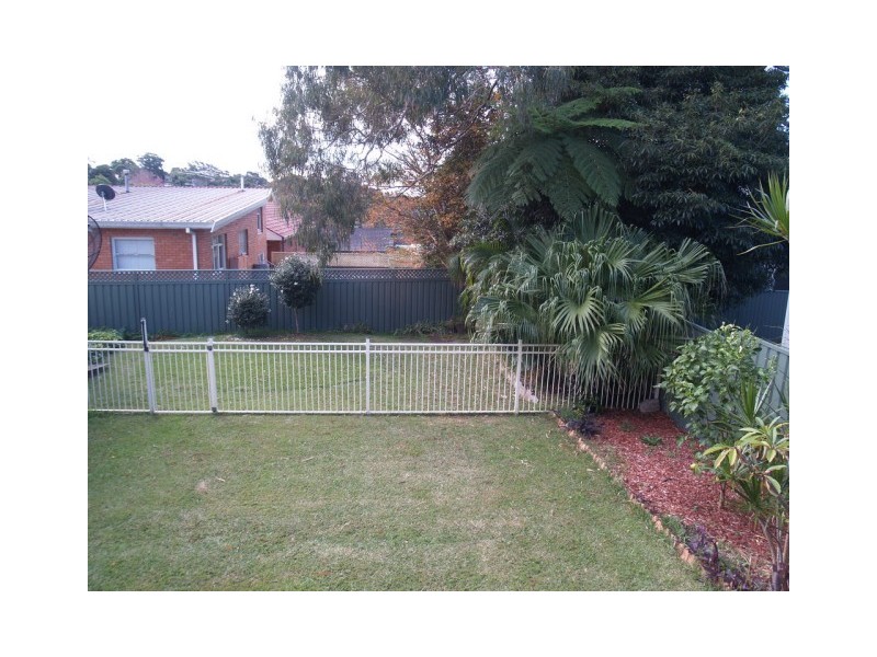 20 Woodlands Avenue, Lugarno NSW 2210