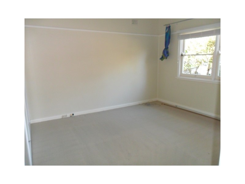 20 Woodlands Avenue, Lugarno NSW 2210