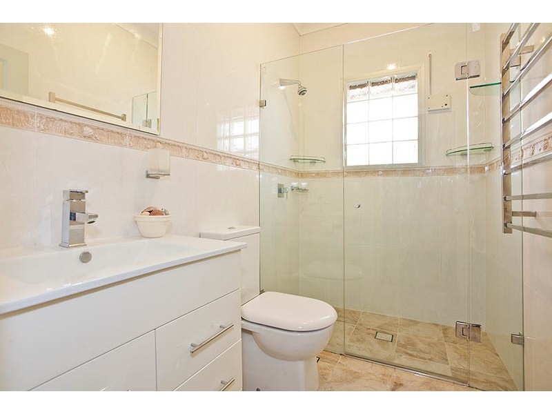 24 Earls Avenue, Riverwood NSW 2210