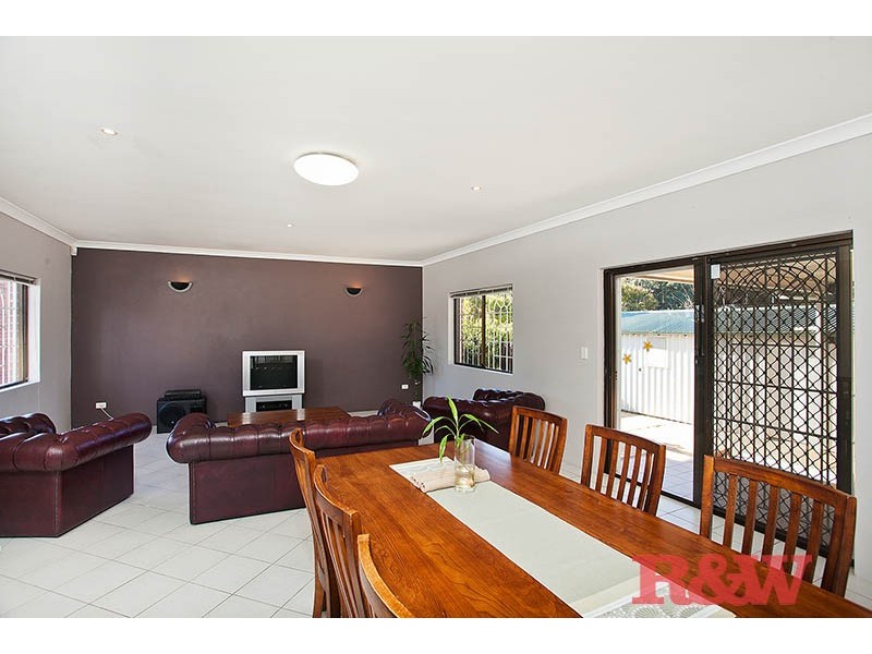 5 Dunlop St, Roselands NSW 2196