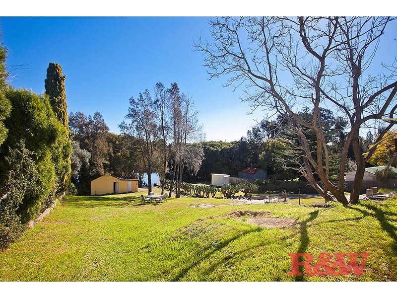 23A Salt Pan Rd, Peakhurst NSW 2210