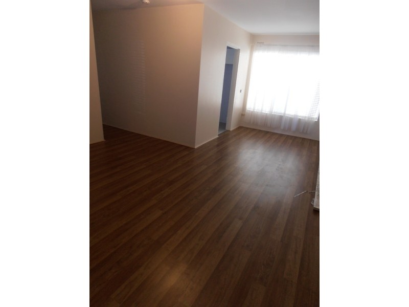 2/8 Martin Place, Mortdale NSW 2223