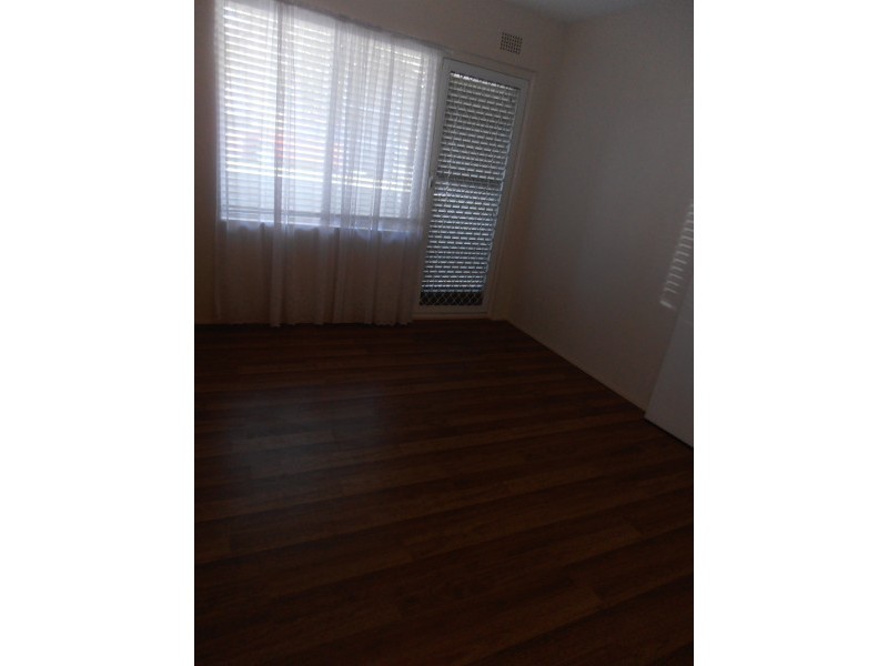 2/8 Martin Place, Mortdale NSW 2223