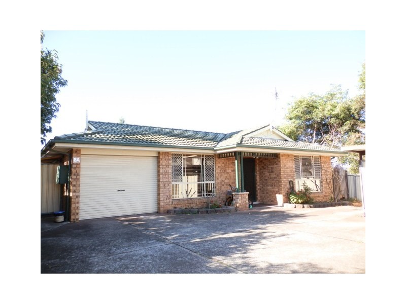 8A Mavis Avenue, Peakhurst NSW 2210
