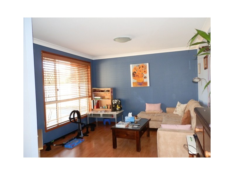 8A Mavis Avenue, Peakhurst NSW 2210