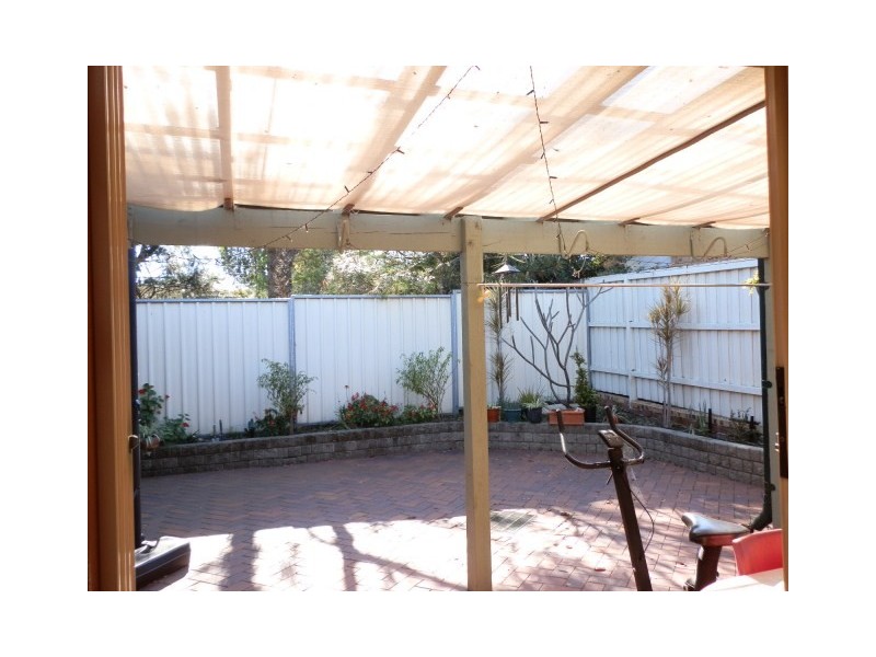 8A Mavis Avenue, Peakhurst NSW 2210