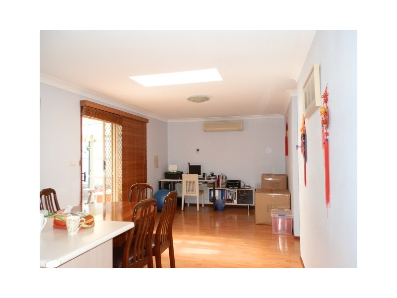 8A Mavis Avenue, Peakhurst NSW 2210