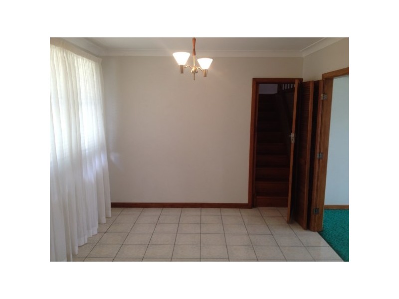 3 Waldo Crescent, Peakhurst NSW 2210