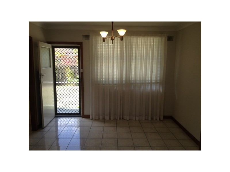 3 Waldo Crescent, Peakhurst NSW 2210