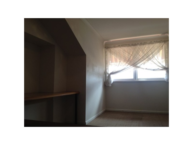 3 Waldo Crescent, Peakhurst NSW 2210