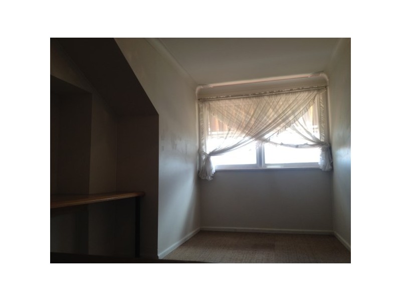 3 Waldo Crescent, Peakhurst NSW 2210