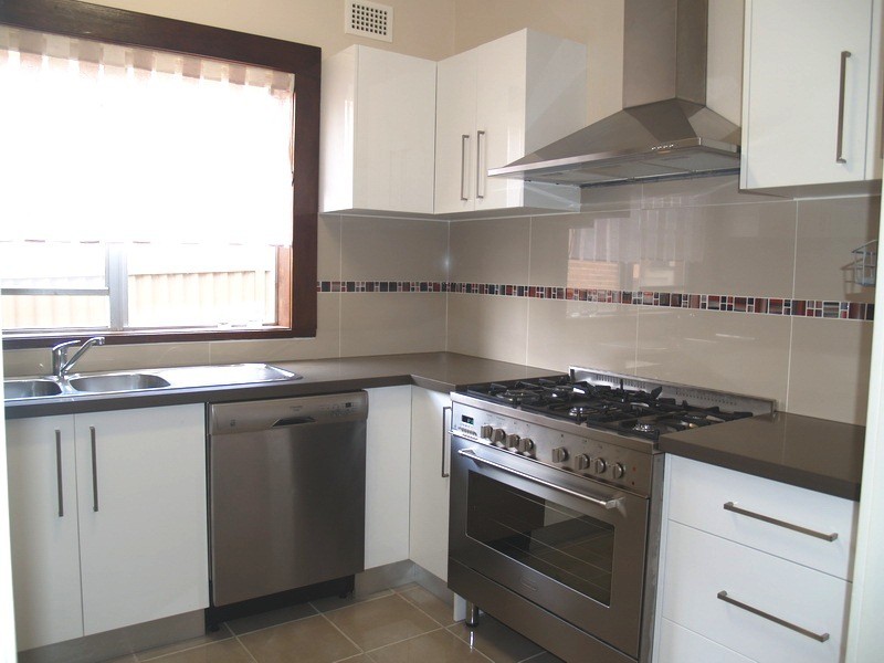 14 Earls Avenue, Riverwood NSW 2210