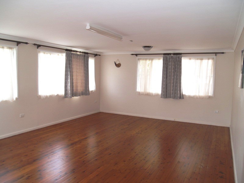 14 Earls Avenue, Riverwood NSW 2210