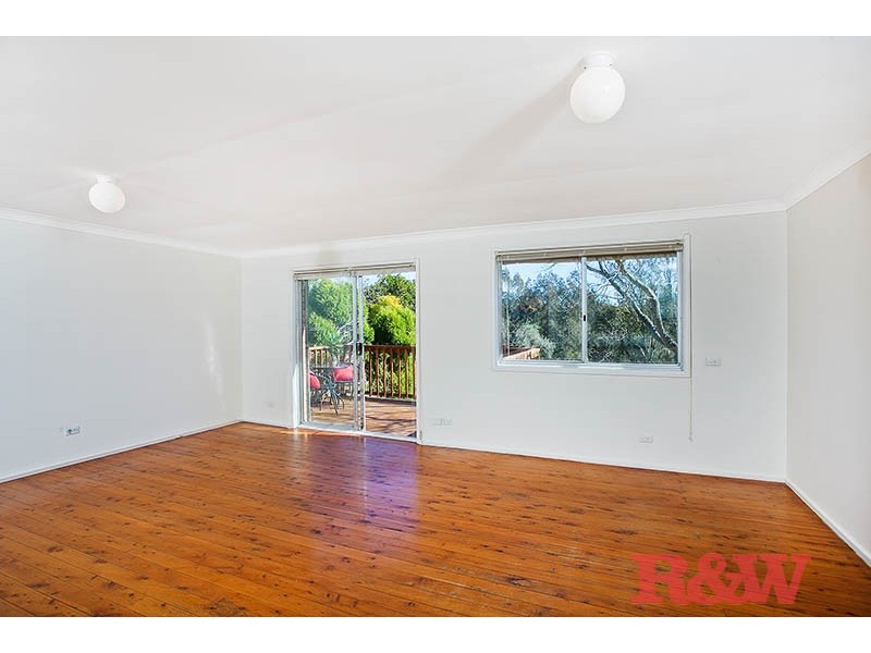 23a Salt Pan Rd, Peakhurst NSW 2210