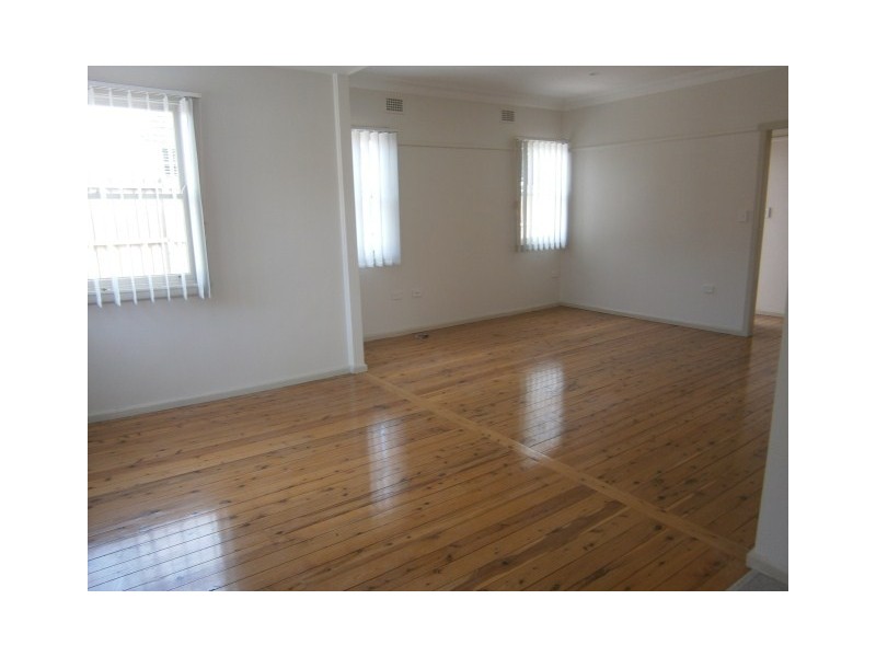 124 Boundary Road, Peakhurst NSW 2210