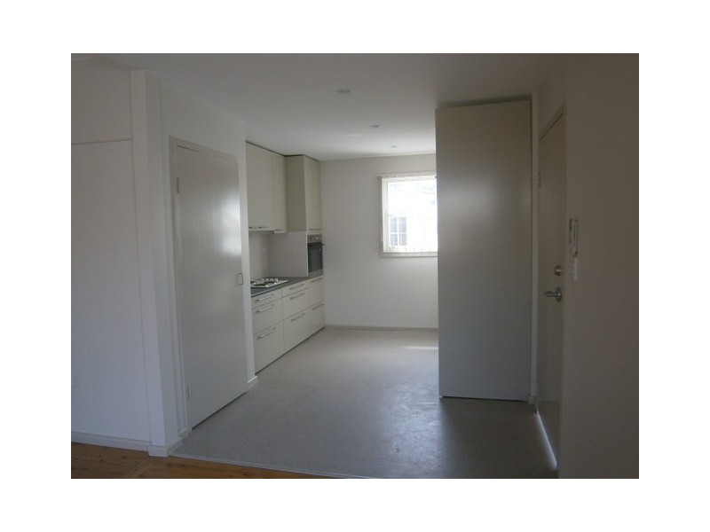 124 Boundary Road, Peakhurst NSW 2210