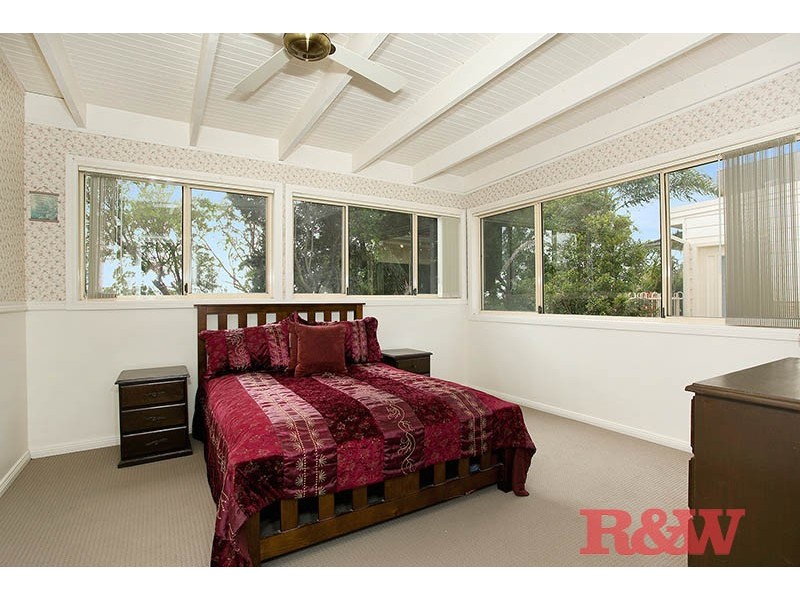 48 Lugarno Parade, Lugarno NSW 2210